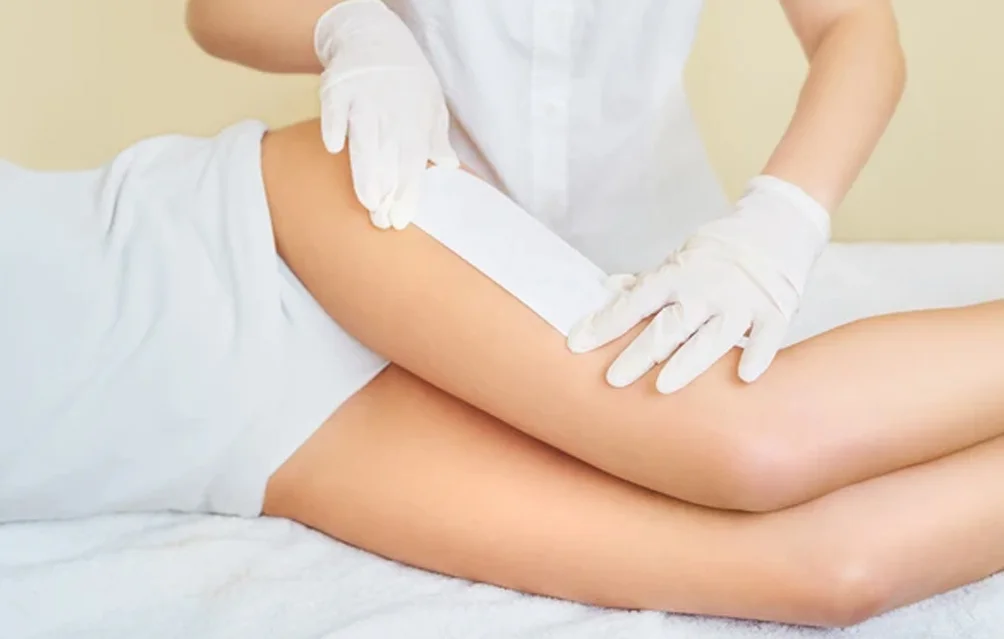 Full Leg with Bikini Waxing Treatment